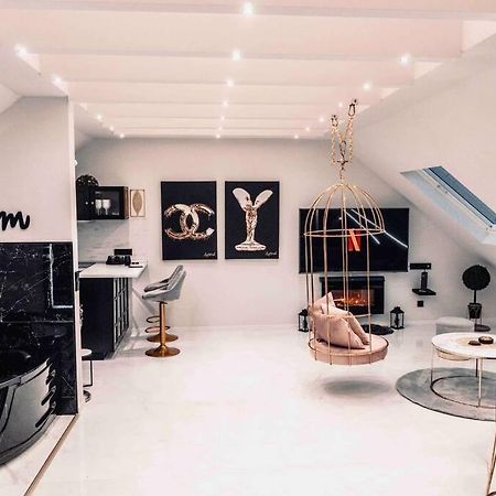 Exquisites Loft Mit Whirlpool Appartement Hagen  Buitenkant foto