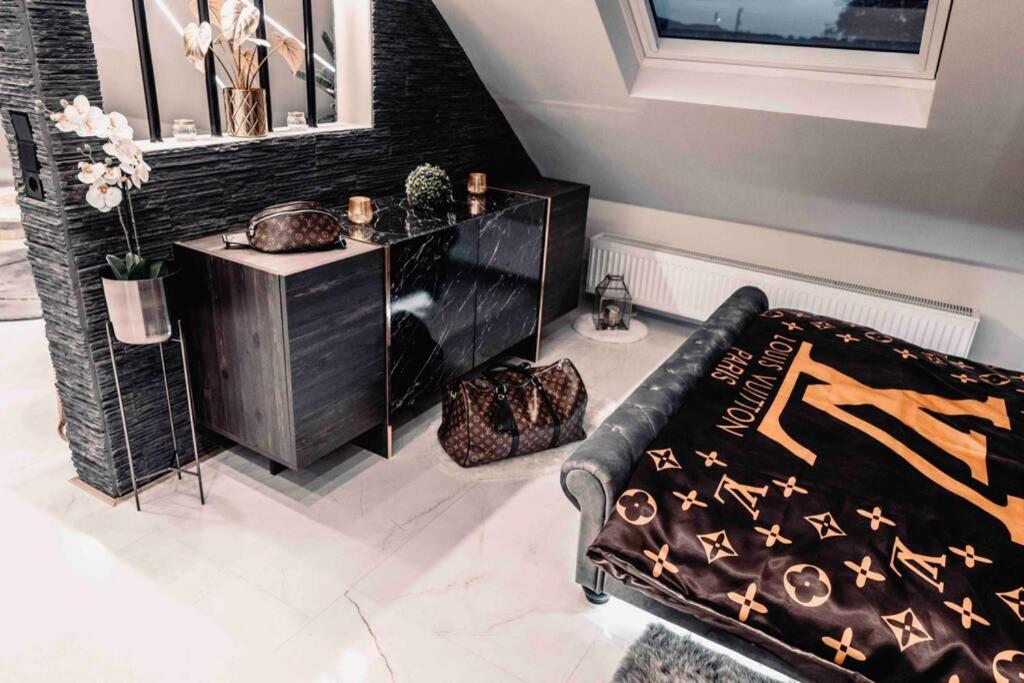 Exquisites Loft Mit Whirlpool Appartement Hagen  Buitenkant foto